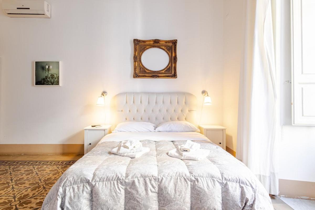 Elephant'S Smile B&B Κατάνια Εξωτερικό φωτογραφία